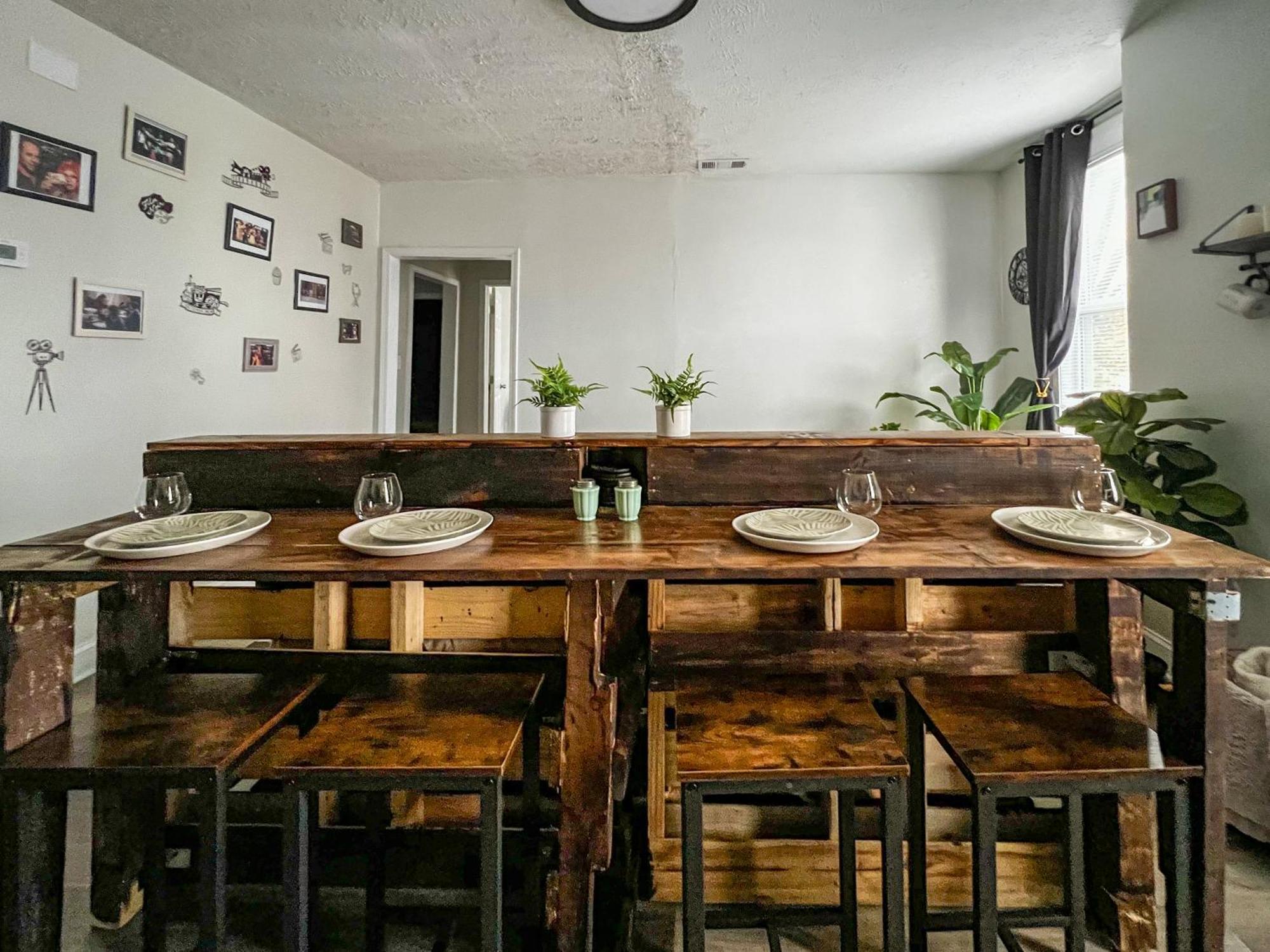 2 Lofts Downtown Louisville One Theater Room Екстериор снимка
